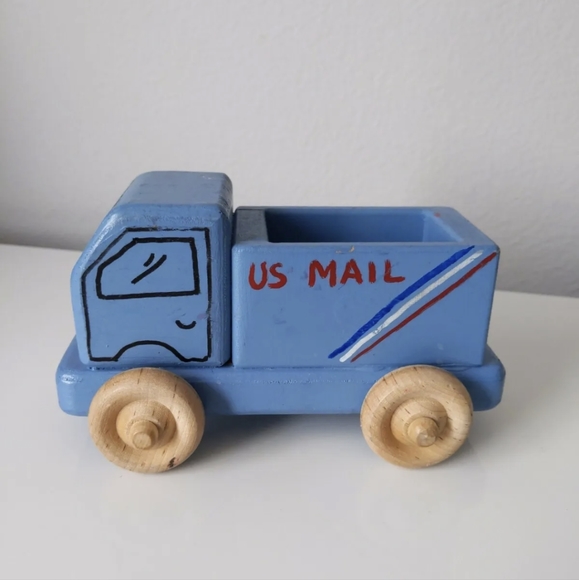 Handcrafted Wooden Truck. Inspired by US mail service - Picture 1 of 9